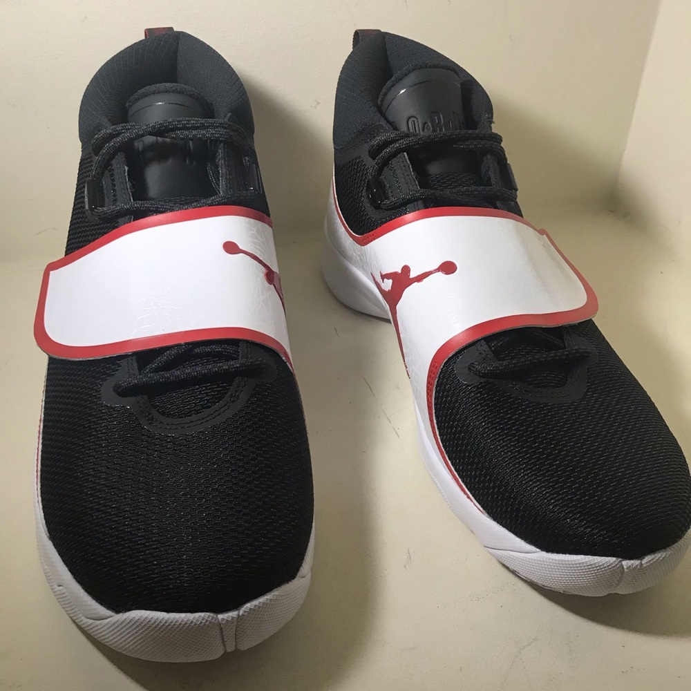 NEW Jordan Men's Super.Fly 5 Sneakers